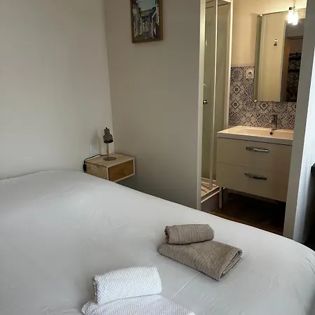 L'ecrin Postal, Au Coeur Du Quartier Saint Leu *