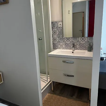 Apartamento L'ecrin Postal, Au Coeur Du Quartier Saint Leu